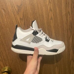 JORDAN 4s SIZE 3 LIGHTLY WORN WITH BOX